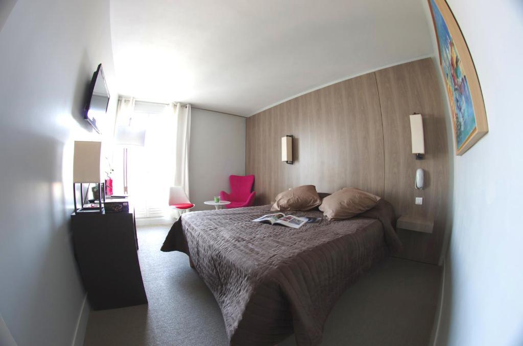 Bliss Hotel Cogolin Cameră foto